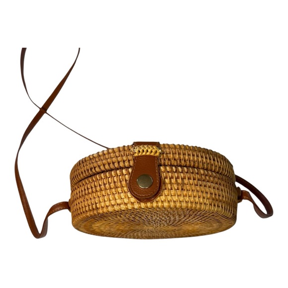 Round Woven Tan Crossbody Bag - Picture 5 of 6
